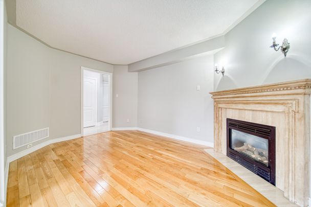 For Lease - 48 Chiara Drive Unit# Main, Vaughan, Ontario - Photo 1
