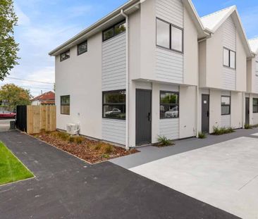 Convenience and Comfort Awaits! - Photo 5