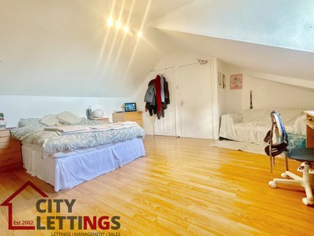 3 Bedroom Flat - Photo 5