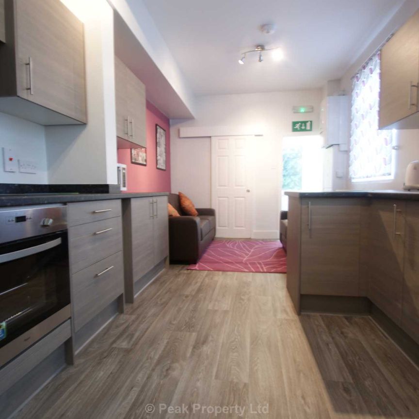 Westborough Road, Westcliff On Sea - Photo 1