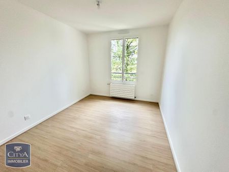 Location Appartement 3 pièces 96m² LYON 4ème - Photo 5