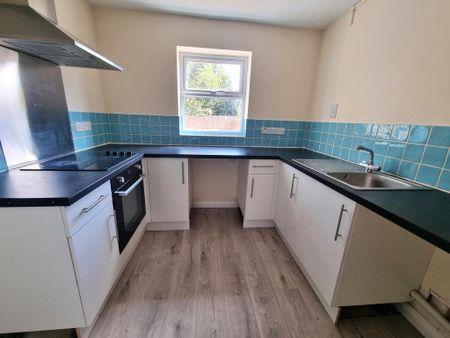 2 bedroom maisonette to rent - Photo 3