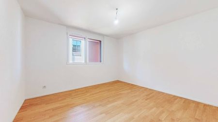 3.5 Zimmer, 69 m², 2. Stock - Photo 3