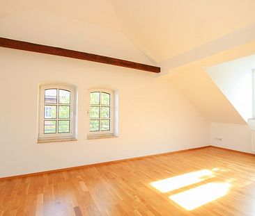 Großzügige 3-Zimmer-Dachgeschosswohnung in Neuaubing - Foto 6