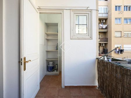 Barcelona, Catalonia 08037 - Photo 4