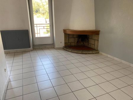 Location appartement 3 pièces 74 m² à Vals-les-Bains (07600) 4 - Photo 3