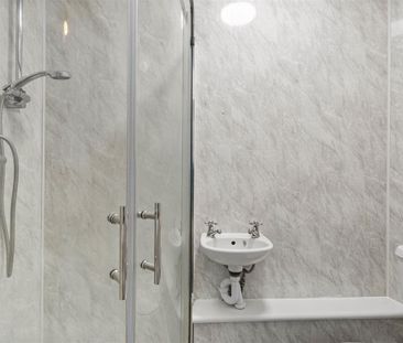 Mount Gould Road, Plymouth - Photo 1