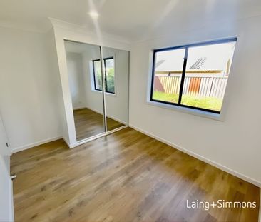 Neat two-bedroom granny flat in a peaceful street - Photo 2
