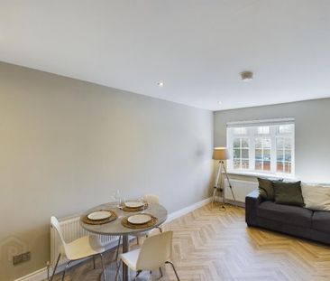 12 Park Place, Ravenhill Road, Belfast, BT6 8FR - Photo 2