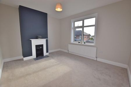 3 bedroom semi-detached house to rent - Photo 5