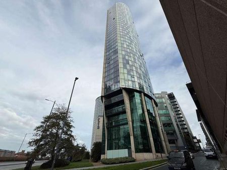 West Tower, Liverpool, L3 - Photo 2