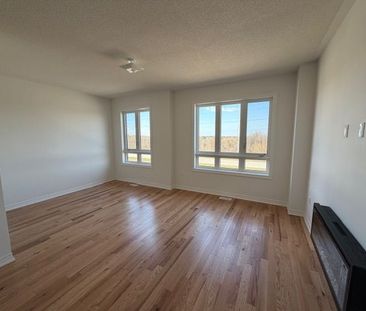 For Lease - 2906 Peter Matthews Drive, Pickering, Ontario - Photo 2