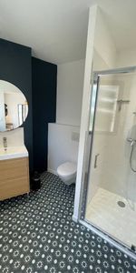 Coloc calme et soignée – Chambre avec salle d'eau - Photo 3