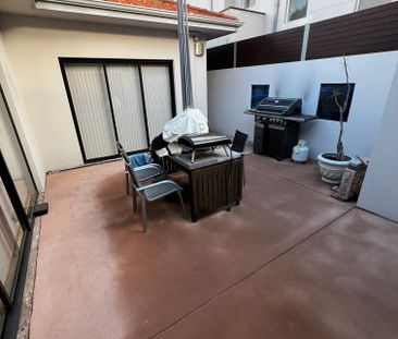 Nedlands - Photo 2