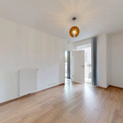 Appartement te huur - Photo 1