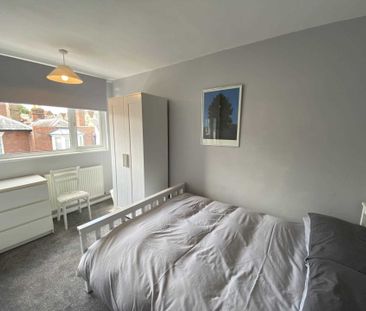 Dean Court, Broad Street - Photo 3