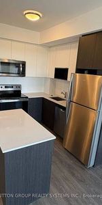 Burnhamthorpe Rd /Hurontario st Brand New 1Bdrm Bright +Modern 1Lockr - Photo 3