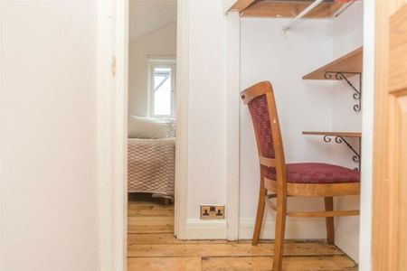 Nettles Terrace, Guildford - 5 bedrooms Property for lettings - Seymours - Photo 4