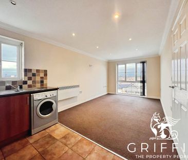 St Andrews Court, Calcutta Road, Tilbury, RM18 - Photo 1