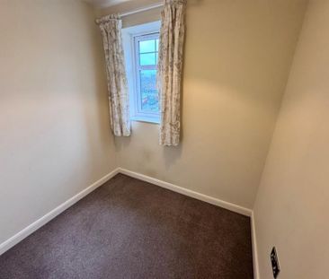 3 Bedroom Semi Detached Available Arranging tenancy - Photo 2