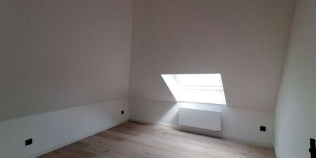 Appartement te huur in Borgloon voor € 850 met 2 slaapkamers - Photo 2