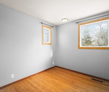 963 Centennial - Photo 5