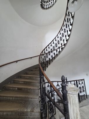 Top Altbauwohnung in sehr gutem Zustand - Unbefristete Hauptmiete - 1.Stock ohne Lift! - Photo 1