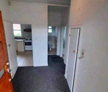 Fully fenced home+garden in a convenient location - Photo 5