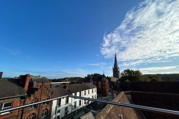 Burlington Square, Chesterfield - Photo 1