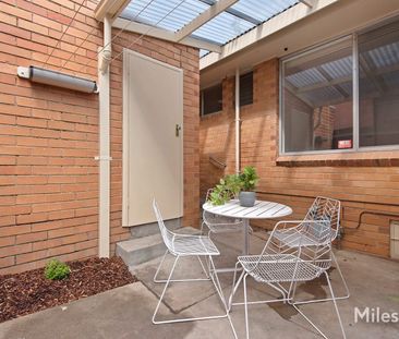 1/19 Livingstone Street, Ivanhoe - Photo 2
