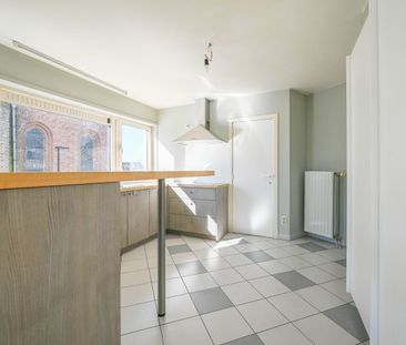 Duplexappartement in centrum van Sint-Baafs-Vijve - Photo 2