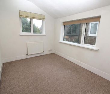3 bedroom terraced house to rent - Photo 6