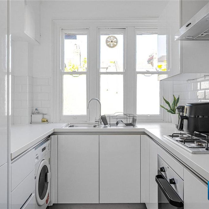 2 bedroom apartment to rent - Photo 1