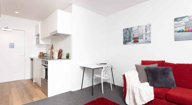 City Centre, 1 bedroom, $550 per week - 1F/100 Anzac Ave - Photo 1