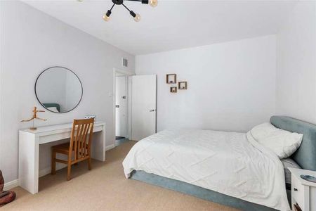 Wyke Road, Raynes, SW20 - Photo 4