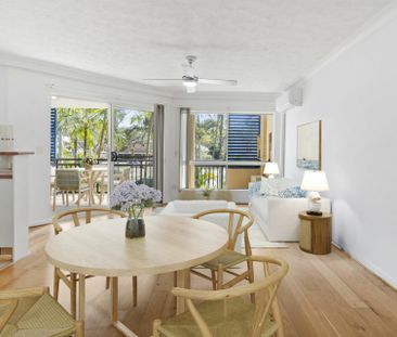 TWO BEDROOM, TWO BATHROOM, TWO CAR ACCOM WITH POOL - WALK TO BEACH - Photo 5