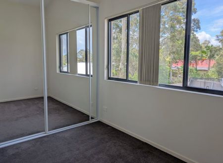 FAMILY LIVING - Photo 3