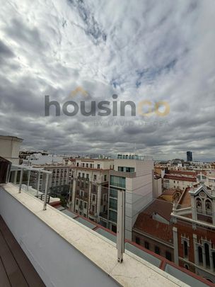 Penthouse for rent in Madrid (Distrito Salamanca) - Photo 1