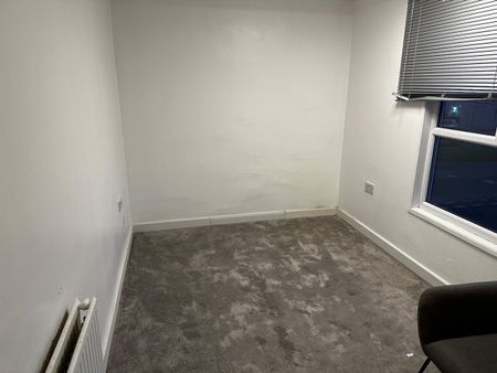 3 Bed Terraced House, Ormond Road, S8 - Photo 3