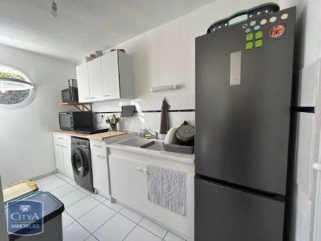 Appartement à louer 3 pièces 63m² - Photo 2