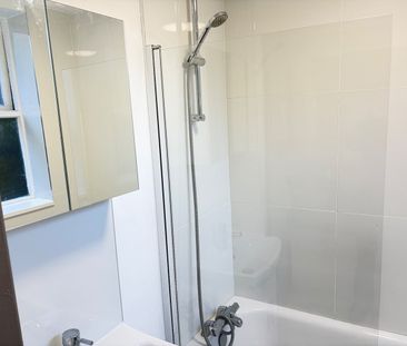 Studio Flat, Very Near Lyncroft Gardens Area, NW6 - Photo 6