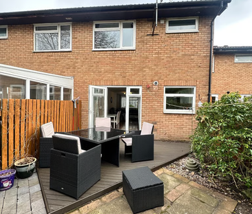 1 bedroom in a house share to rent - Photo 1
