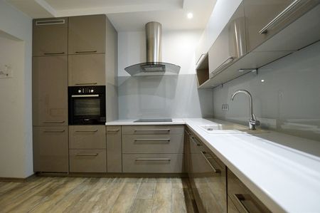 Atrakcyjne 2 pok.(salon+sypialnia), os. Prestige, ul. Melomanów - Zdjęcie 2