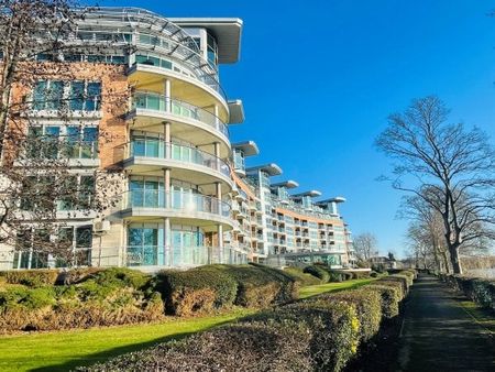 River Crescent, Nottingham, NG2 - Photo 5