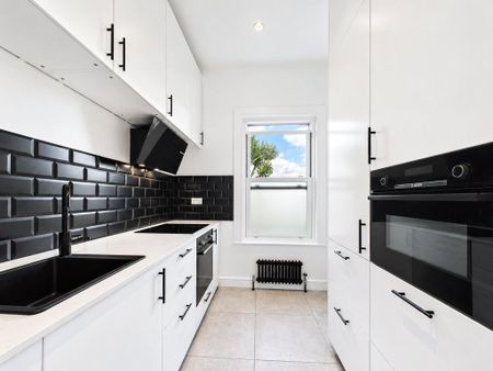 2 bedroom apartment to rent - Photo 5