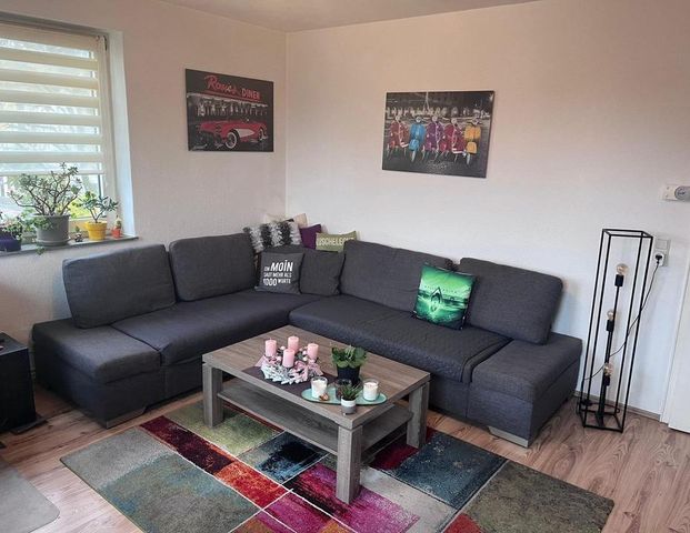 Schöne 2-Zimmer Wohnung mit Balkon und EBK (Geestemünde) - Foto 1