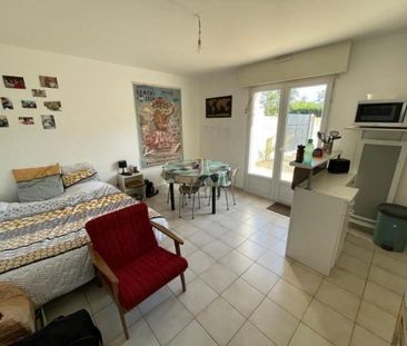 Appartement à louer, 1 pièce - LES PONTS DE CE 49130 - Photo 1