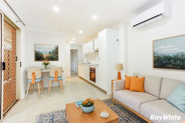 Spacious Granny Flat - Photo 1