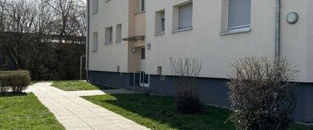 Hier hat jeder Platz: günstig geschnittene 3-Zi.-Wohnung - Foto 1