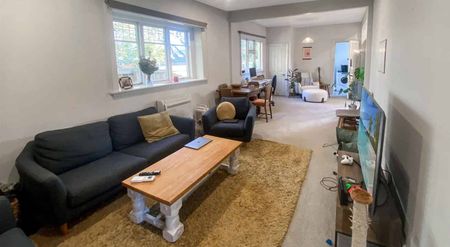 Convenience on Cornwall - Photo 5